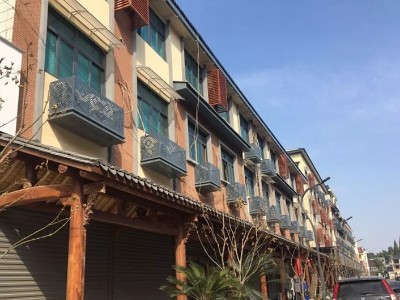 街道改造铝单板屋檐铝单板<i style='color:red'>店铺招牌厂家</i>-中陆建材