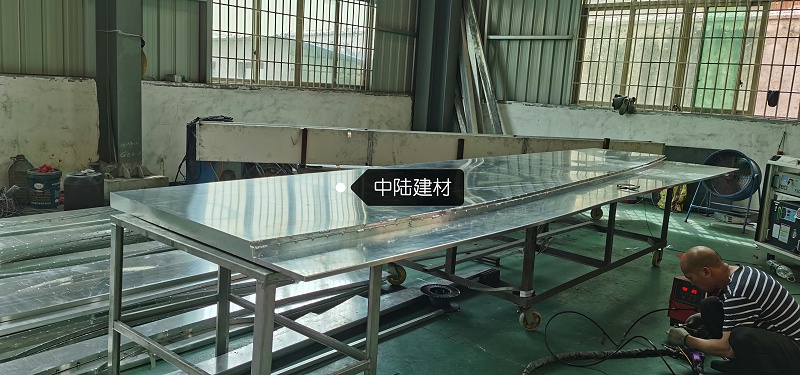 铝单板生产车间 铝单板生产车间