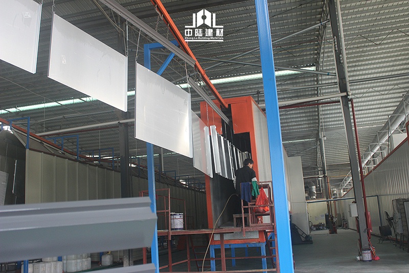 氟碳铝单板喷涂 18796e44e0224c2399613f792bc332c2_2.jpg