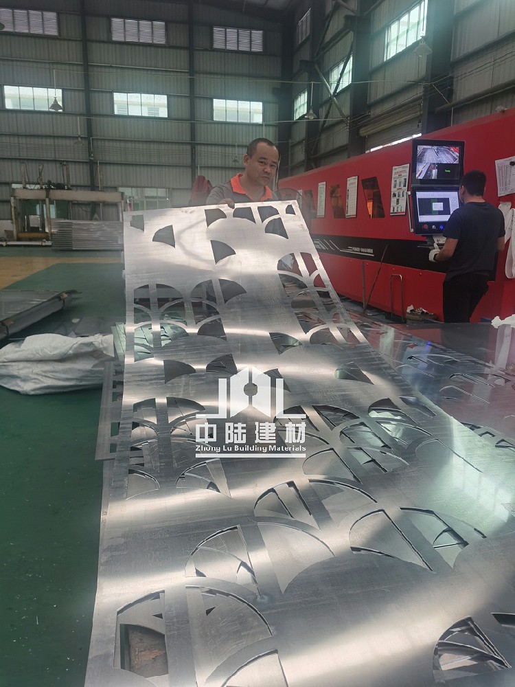 镂空雕花铝单板厂家